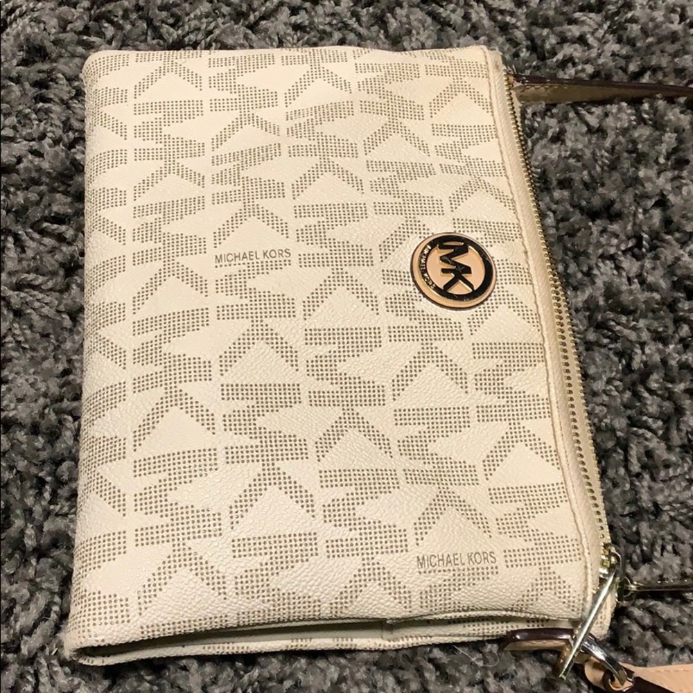 Michael Kors Crossbody